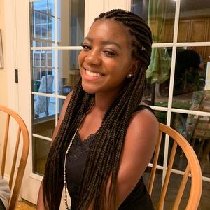 Meet your Posher, Britni